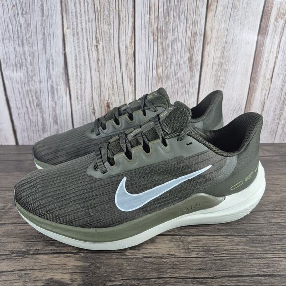 Nike Air Zoom Winflo 9 Athletic Shoes Men\'s Sz 8 Sequoia Green Glacier Blue VGC